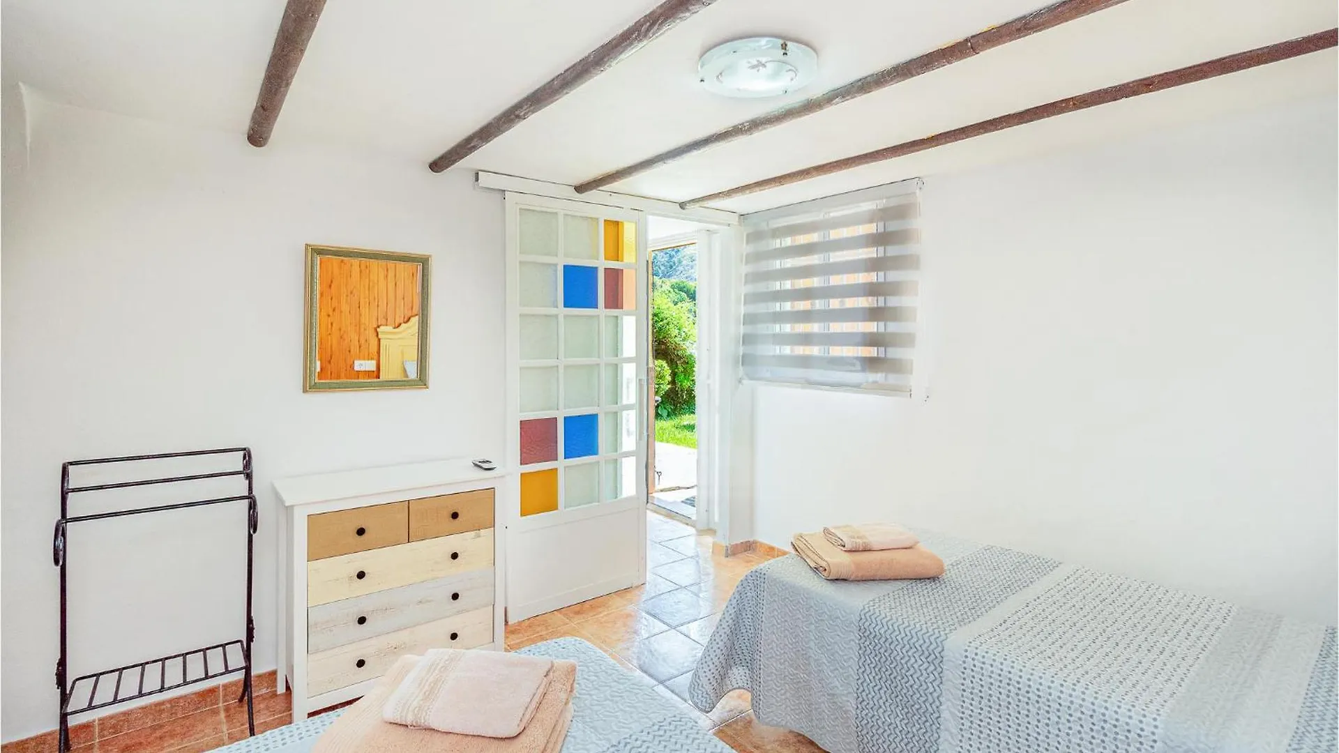 3 Bedroom Awesome Home In נרחה 0*,  ספרד