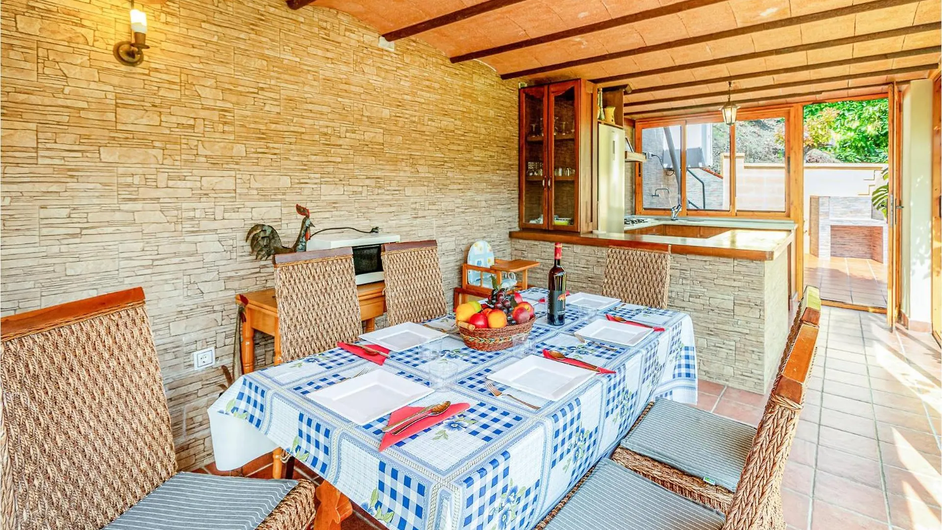בית נופש 3 Bedroom Awesome Home In נרחה ספרד